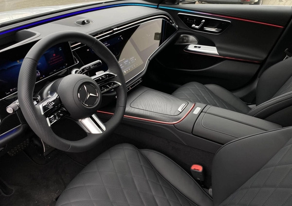 Mercedes-Benz Klasa E cena 389900 przebieg: 1000, rok produkcji 2023 z Łomża małe 106
